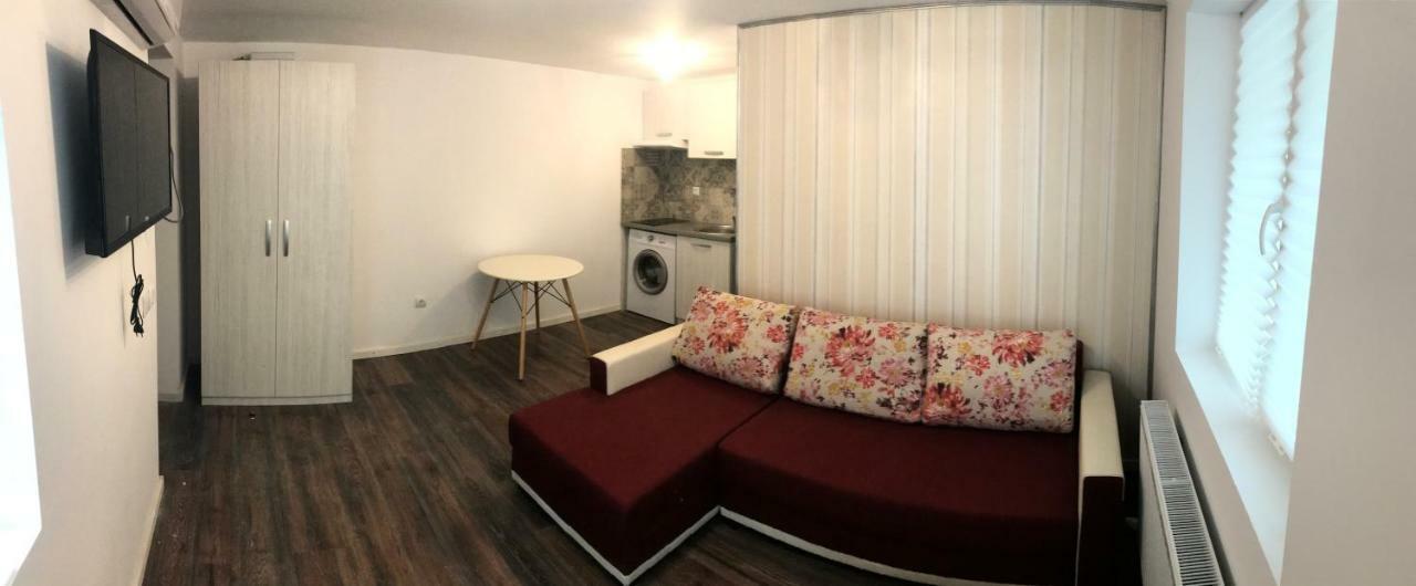 Stanford Apartments Букурещ Екстериор снимка