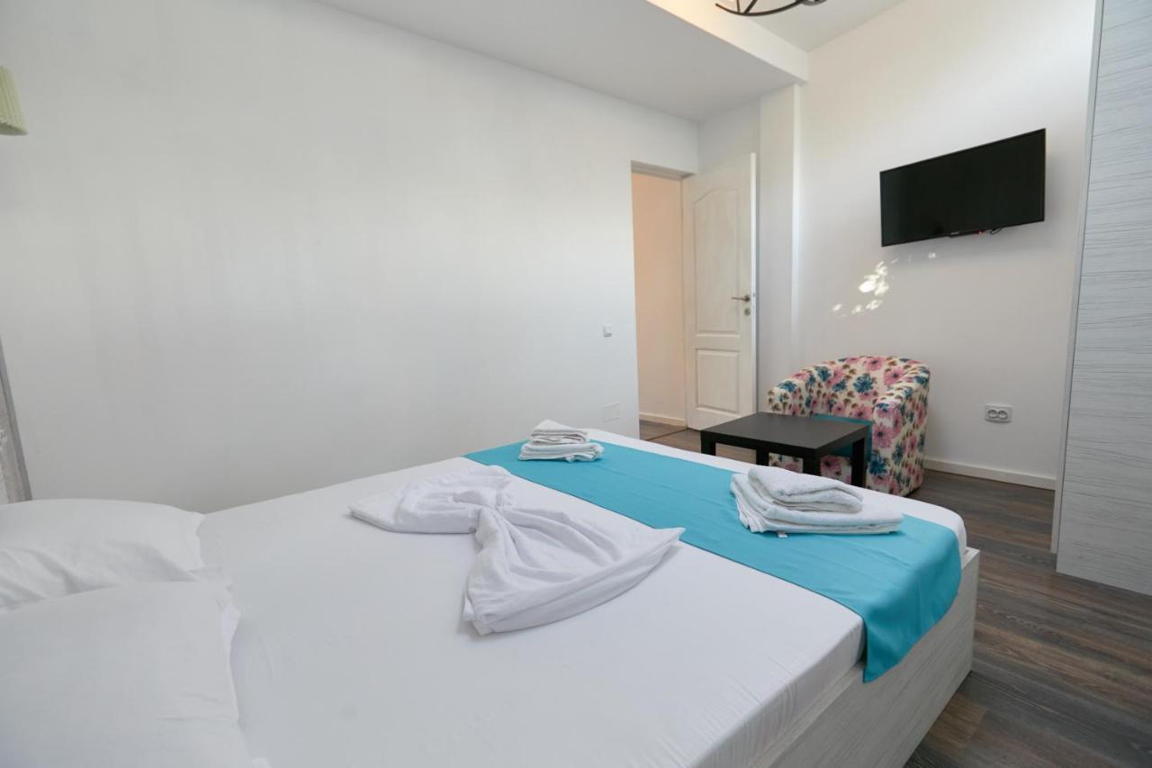Stanford Apartments Букурещ Екстериор снимка
